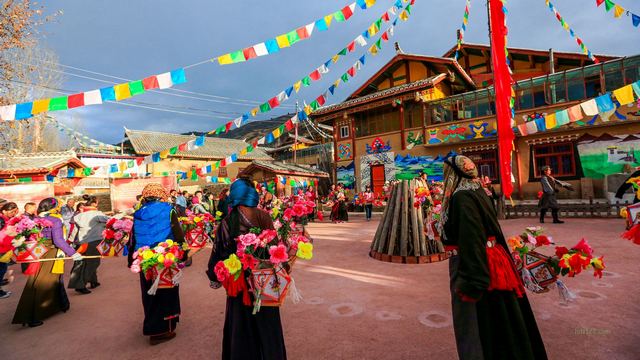 川盘村藏寨民俗文化