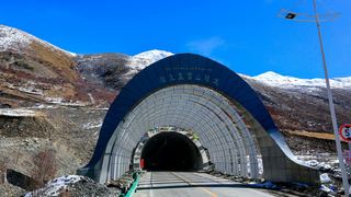 雅克夏雪山隧道 景点图 266_8