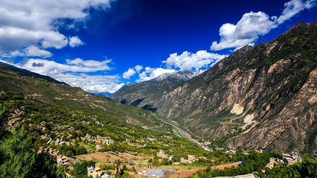 丹巴甲居藏寨~四川甘孜州