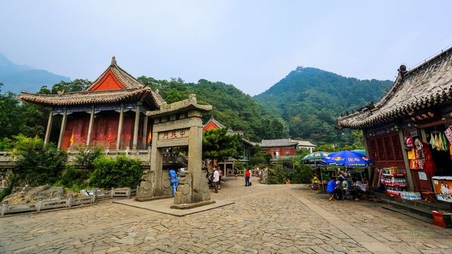 十八盘  云步桥 中天门 斗母宫 红门 泰山