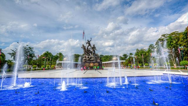 马来西亚国家英雄纪念碑